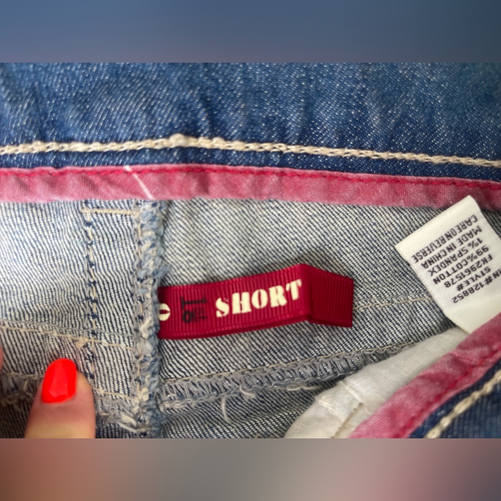 LOW RISE 1st KISS Floral Denim Women's Shorts SIZE 0 JUNIORS NWT - Picture 4 of 15